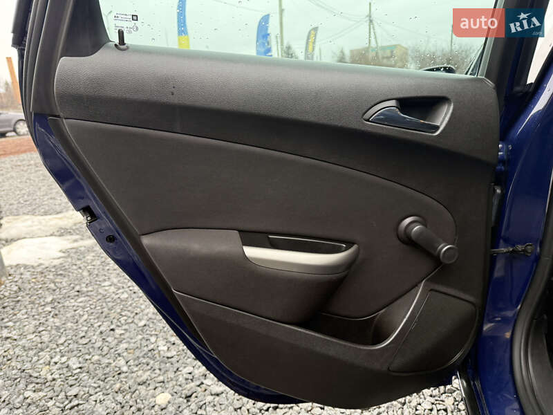 Универсал Opel Astra 2011 в Стрые фото 13 Универсал Opel Astra 2011 в Стрые