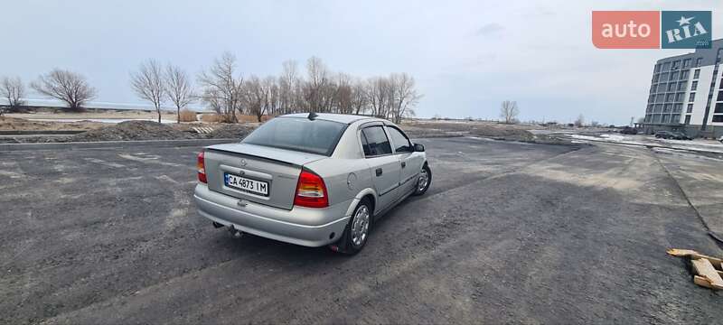 Седан Opel Astra 2006 в Черкасах фото 8 Седан Opel Astra 2006 в Черкасах