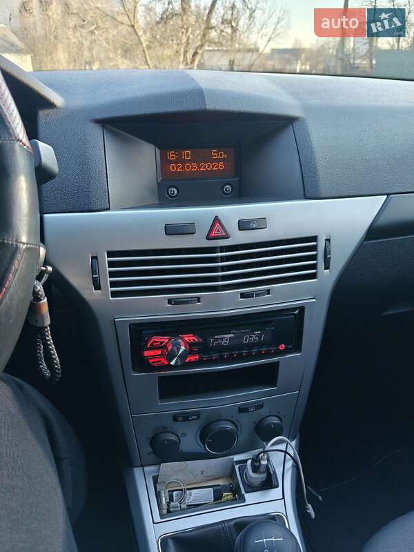 Универсал Opel Astra 2009 в Звягеле фото 22 Универсал Opel Astra 2009 в Звягеле