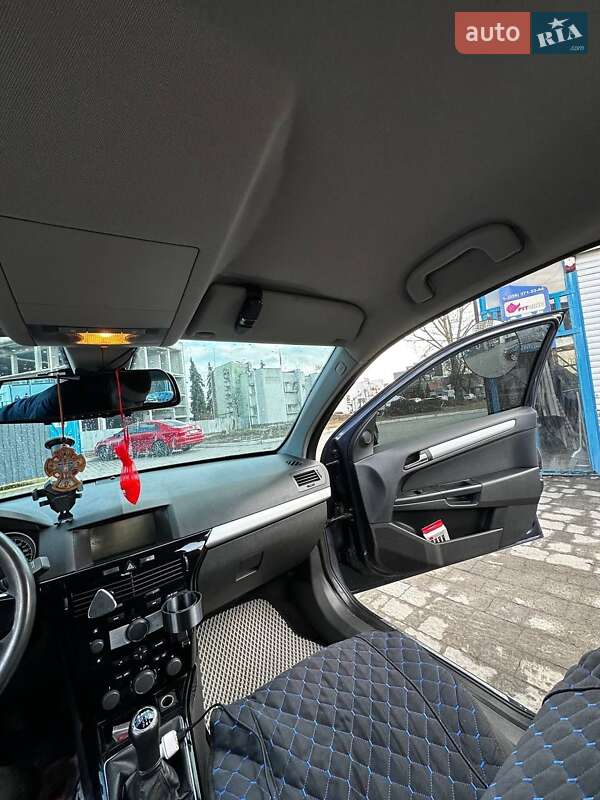 Універсал Opel Astra 2010 в Сарнах фото 9 Універсал Opel Astra 2010 в Сарнах