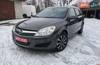 Универсал Opel Astra 2008 в Звягеле