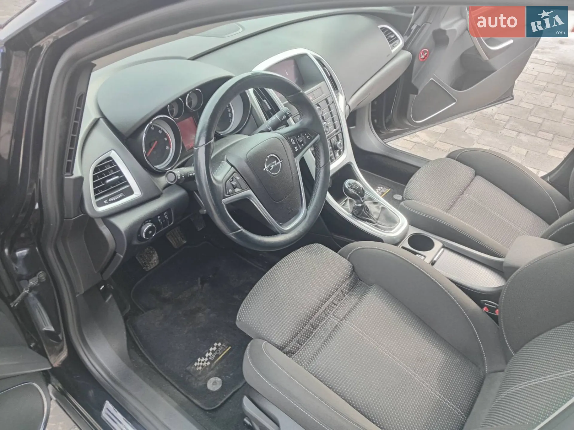 2011 Opel Astra - мініатюра 29
