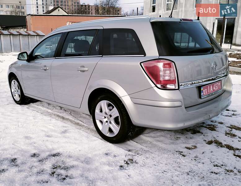 Универсал Opel Astra 2009 в Луцке фото 9 Универсал Opel Astra 2009 в Луцке