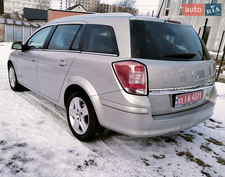 Универсал Opel Astra 2009 в Луцке фото 8 Универсал Opel Astra 2009 в Луцке
