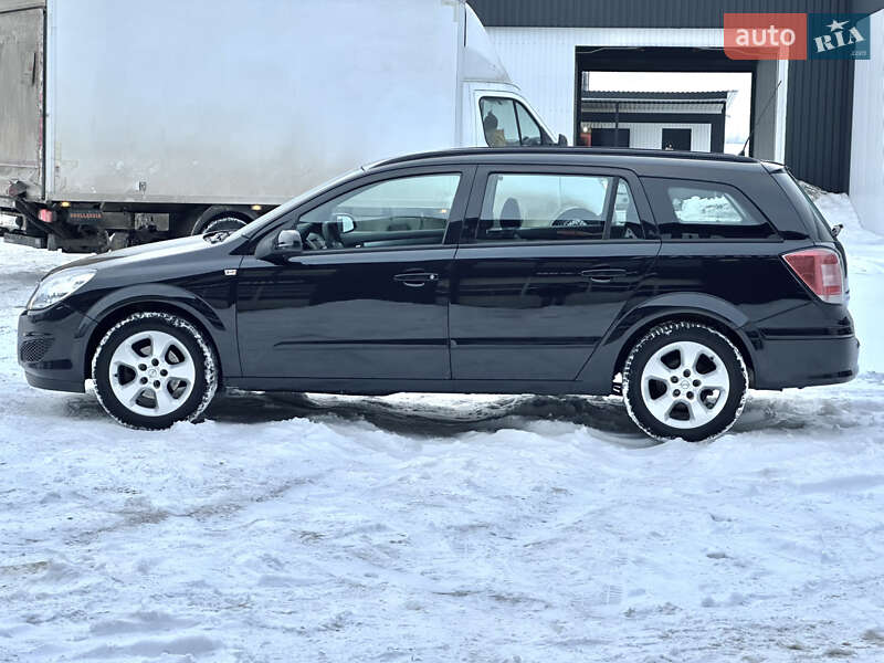 Універсал Opel Astra 2006 в Києві