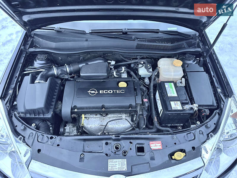 Універсал Opel Astra 2006 в Києві