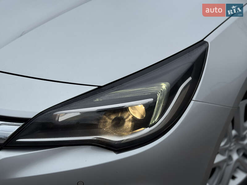 Универсал Opel Astra 2018 в Ивано-Франковске