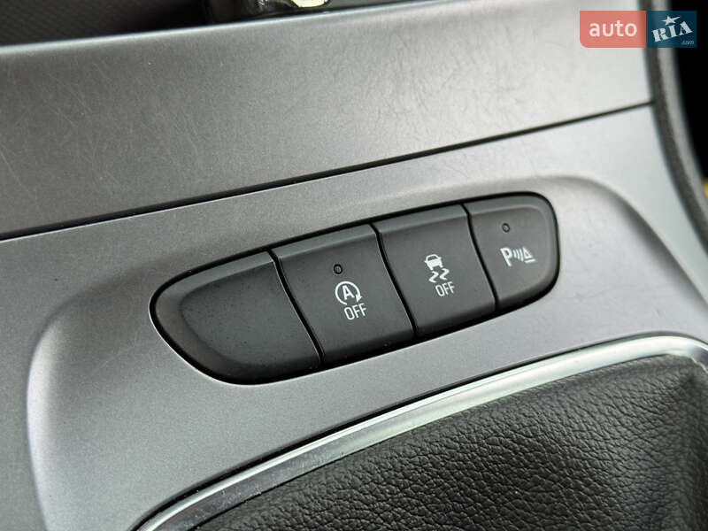 Универсал Opel Astra 2018 в Ивано-Франковске