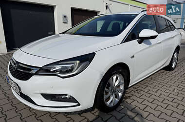 Універсал Opel Astra 2018 в Хмельницькому