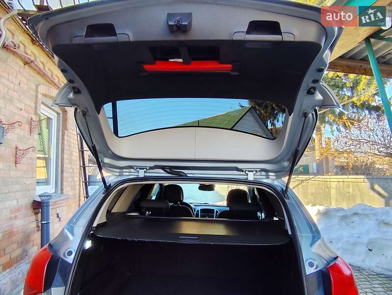 Универсал Opel Astra 2011 в Бердичеве фото 14 Универсал Opel Astra 2011 в Бердичеве