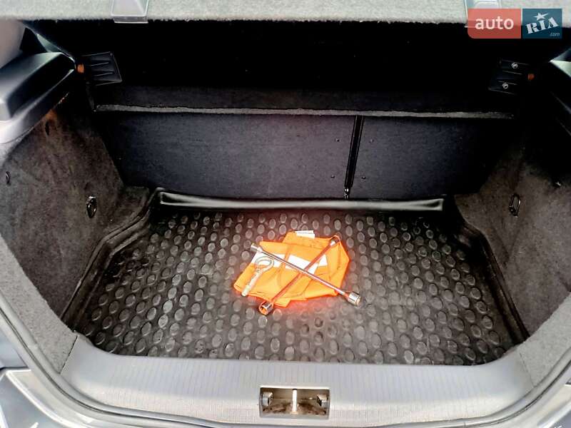 Хэтчбек Opel Astra 2009 в Харькове