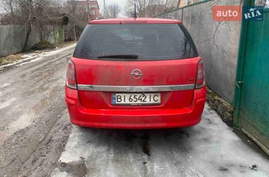 Универсал Opel Astra 2009 в Полтаве
