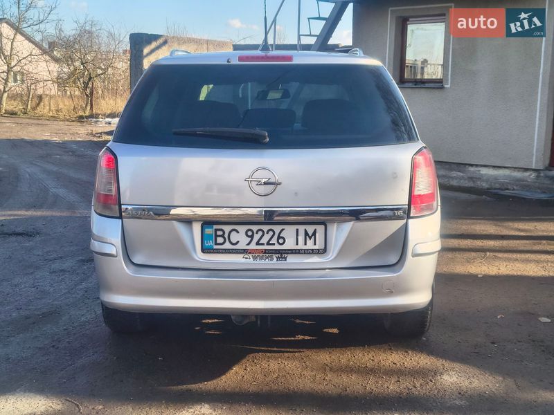 Универсал Opel Astra 2007 в Львове