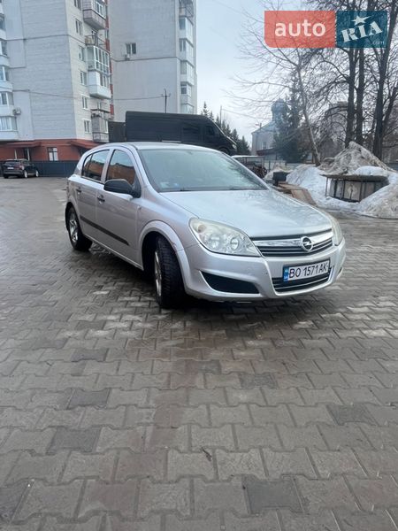Хэтчбек Opel Astra 2007 в Тернополе фото Хэтчбек Opel Astra 2007 в Тернополе
