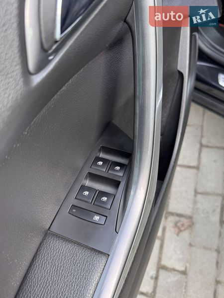 Универсал Opel Astra 2013 в Луцке