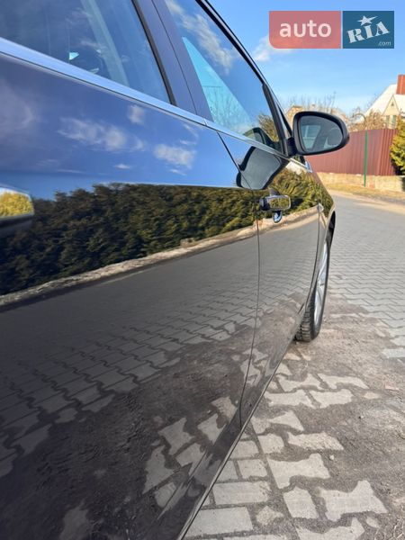 Универсал Opel Astra 2013 в Луцке