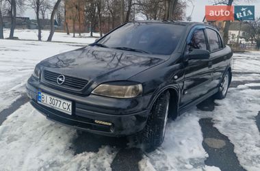 Седан Opel Astra 2006 в Гадячі