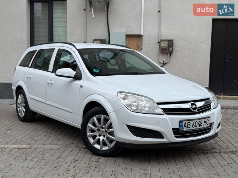 Универсал Opel Astra 2007 в Могилев-Подольске