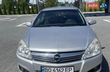 Хэтчбек Opel Astra 2008 в Тернополе