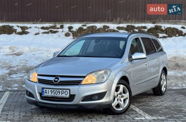 Універсал Opel Astra 2008 в Тернополі