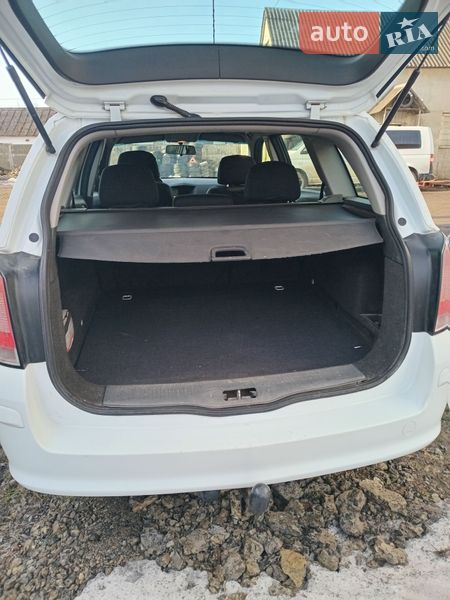 Универсал Opel Astra 2008 в Рожище