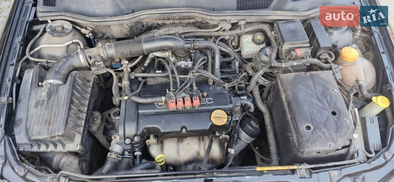 Седан Opel Astra 2006 в Львове