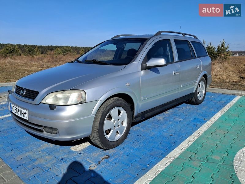 Универсал Opel Astra 2004 в Луцке
