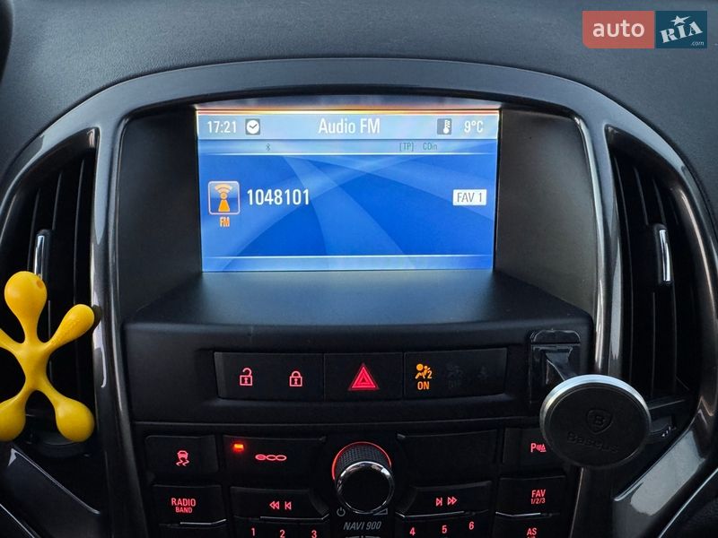 Универсал Opel Astra 2013 в Стрые