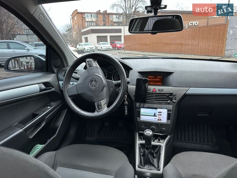 Универсал Opel Astra 2005 в Черкассах