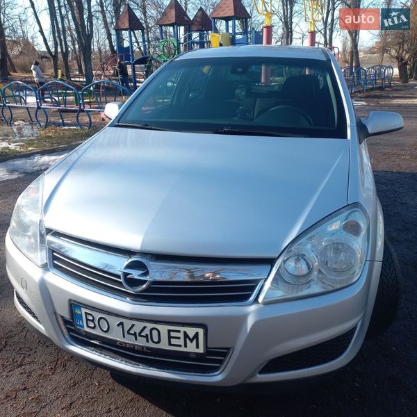 Универсал Opel Astra 2009 в Жмеринке