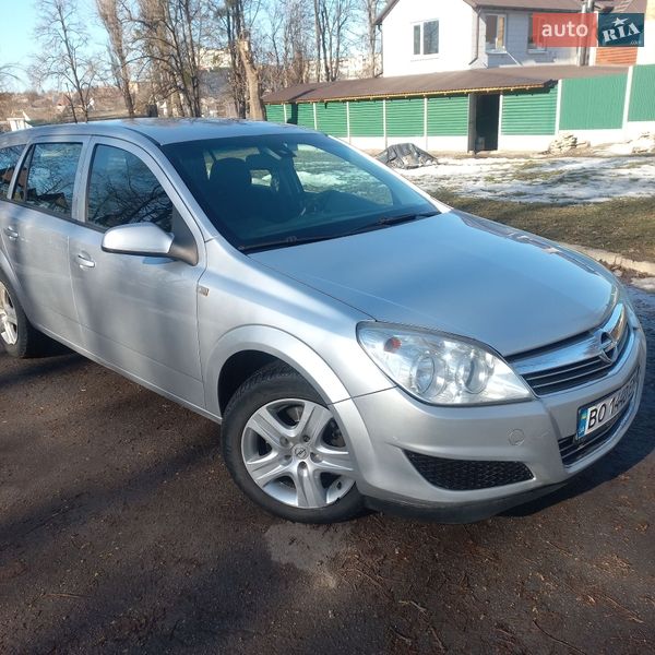 Универсал Opel Astra 2009 в Жмеринке