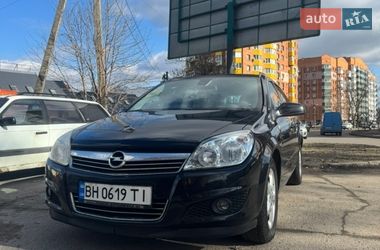Универсал Opel Astra 2007 в Полтаве