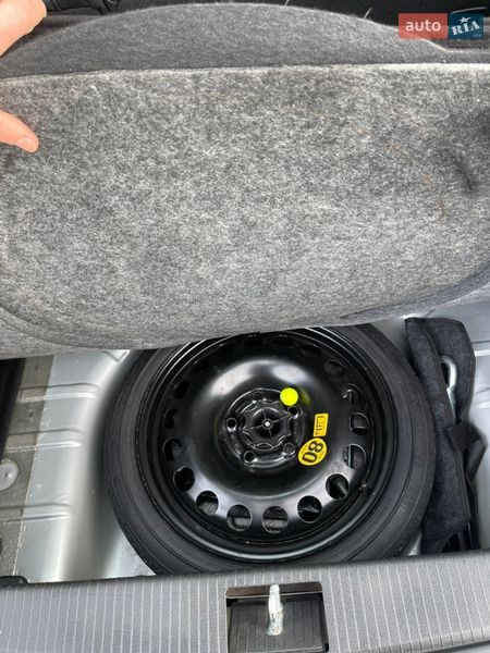 Хэтчбек Opel Astra 2013 в Львове