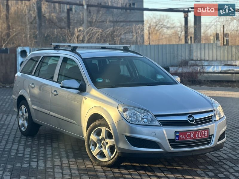 Универсал Opel Astra 2008 в Виннице