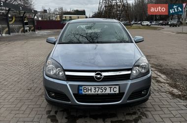 Хэтчбек Opel Astra 2006 в Николаеве