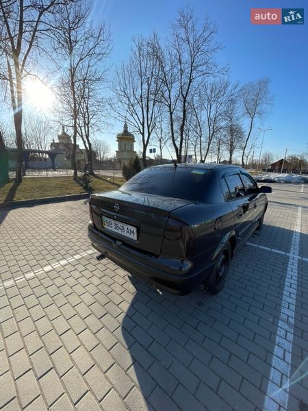 Седан Opel Astra 2006 в Коломые