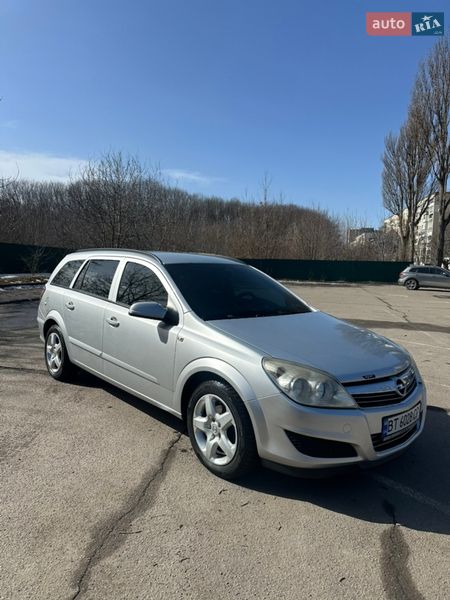 Універсал Opel Astra 2008 в Вінниці