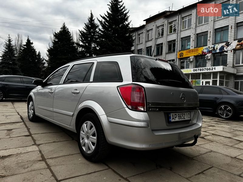 Універсал Opel Astra 2004 в Запоріжжі
