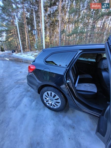 Универсал Opel Astra 2013 в Славуте