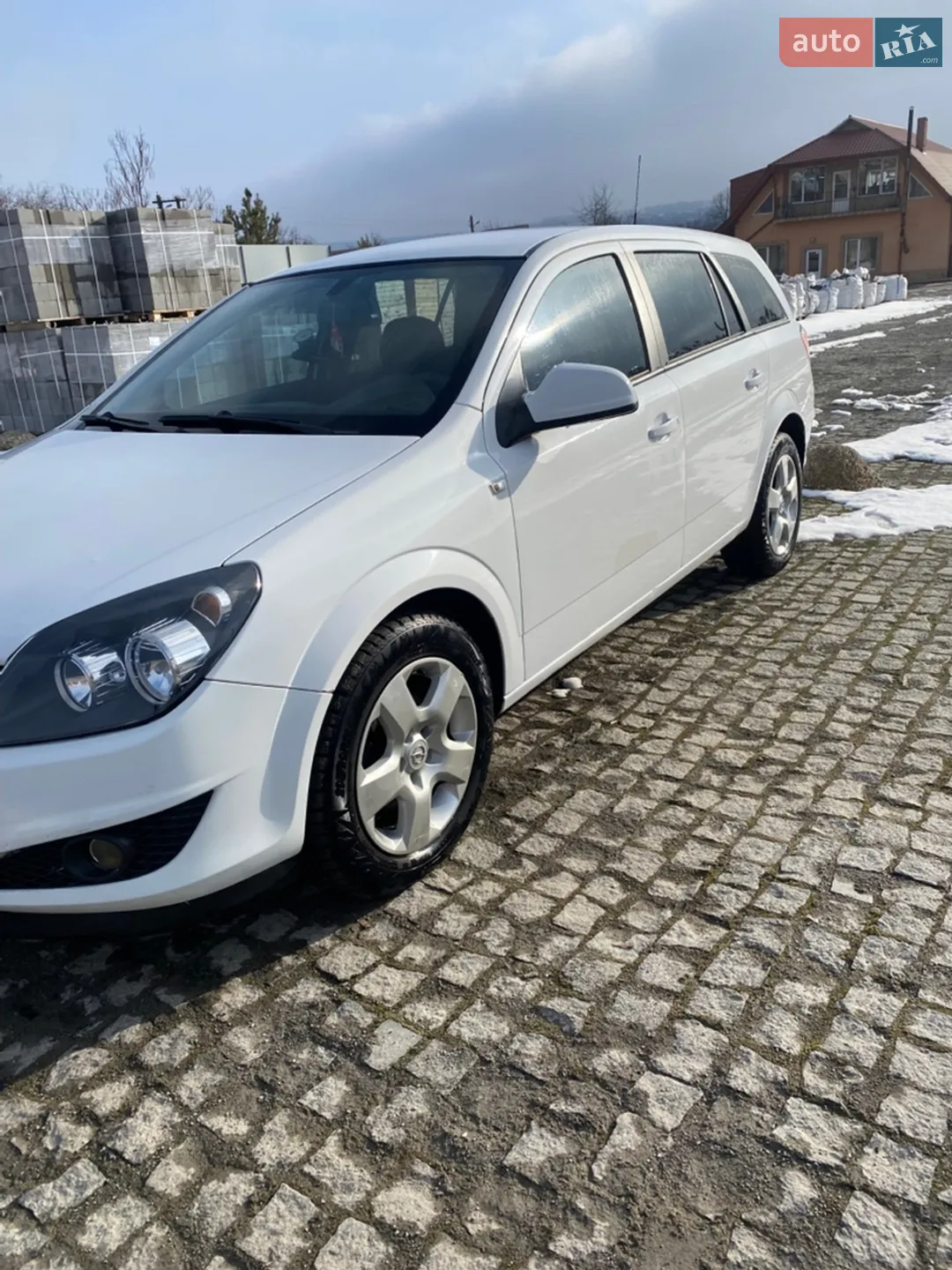 2011 Opel Astra - мініатюра 2