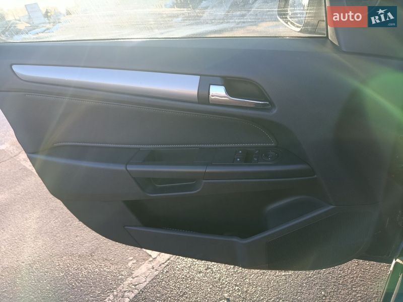 Универсал Opel Astra 2009 в Киеве