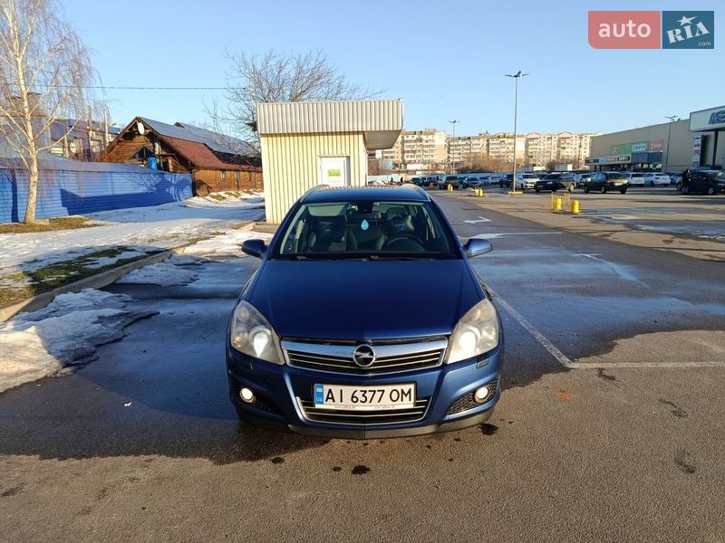 Универсал Opel Astra 2009 в Киеве