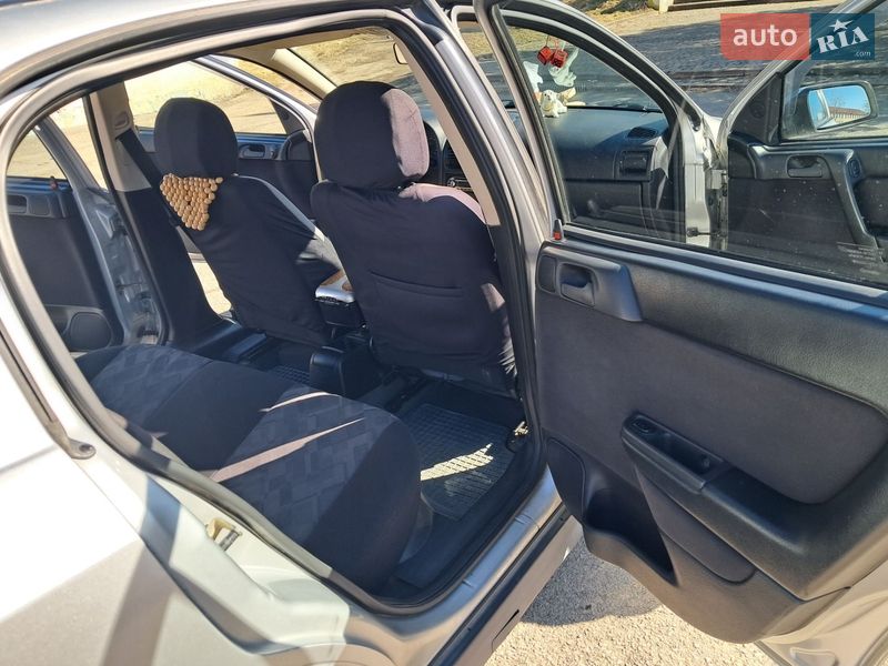 Хетчбек Opel Astra 1998 в Долині