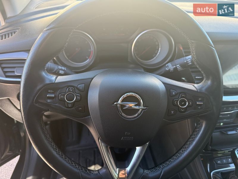 Универсал Opel Astra 2016 в Львове