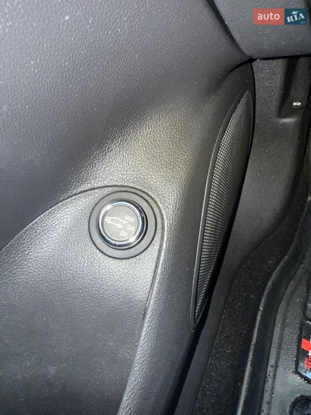 Универсал Opel Astra 2016 в Львове