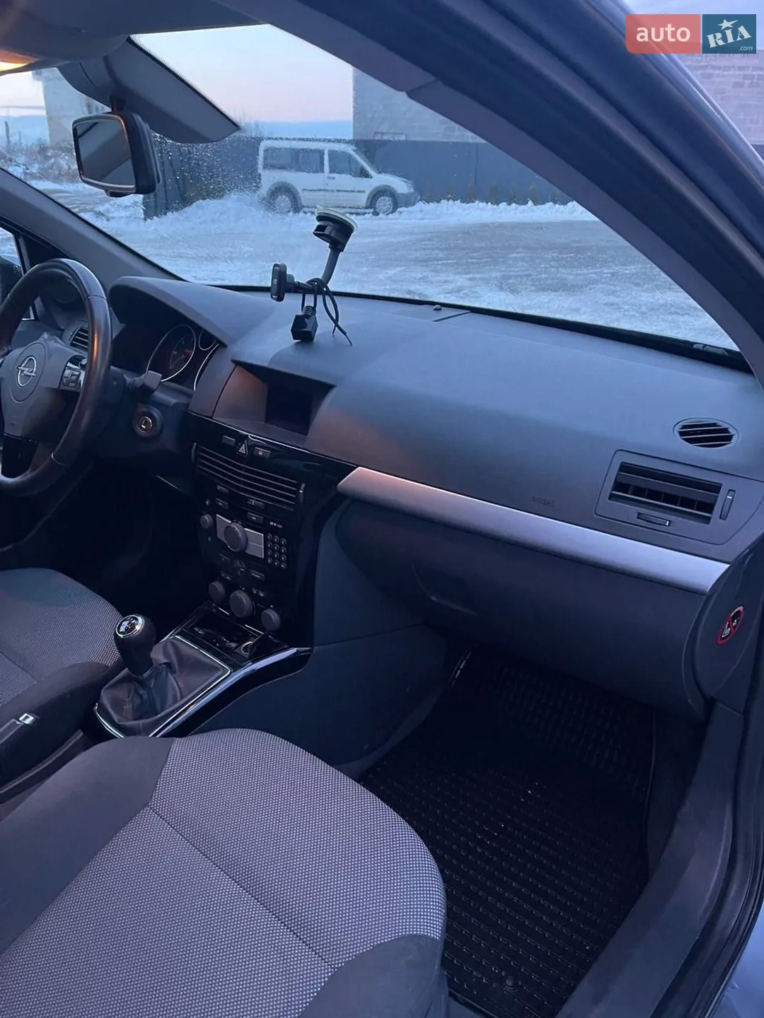 2010 Opel Astra - мініатюра 12