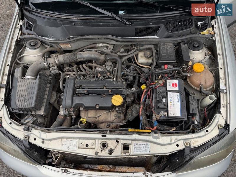 Седан Opel Astra 2008 в Днепре