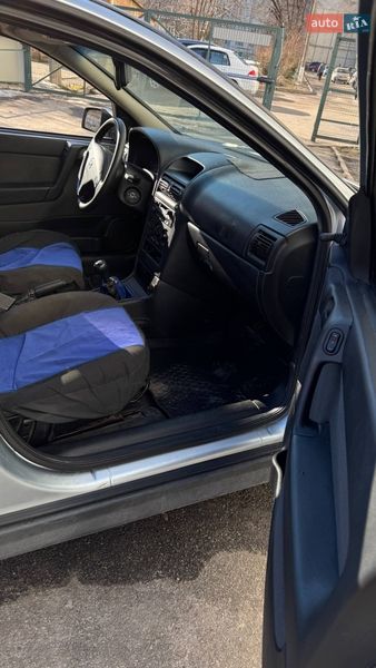Седан Opel Astra 2002 в Белой Церкви