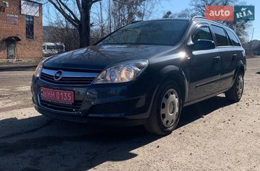 Універсал Opel Astra 2007 в Охтирці