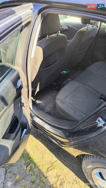 Хэтчбек Opel Astra 2013 в Ровно